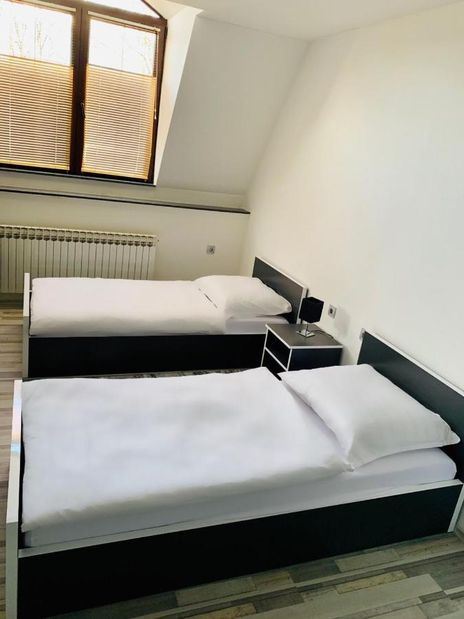 Noor Apartman Bihac Apartment Exterior photo